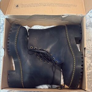 Dr. Martens Shriver Hi Black Leather Boots